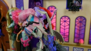 Тайна Рошель и Инвизи Билли ?Драма в школе монстров! Жуткие танцы Стоп Моушен Лучшие мультики