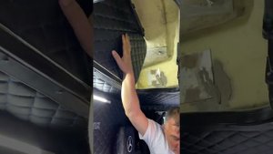 Сделали установку люка ( отсек для вещей ), установили спальник и ремонт салона Мерседес Спринтер