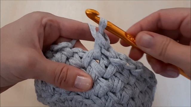 Плотный узор елочка/косы/колосок крючком из трикотажной пряжи без шва/Видео МК/TIGHT CROCHET PATTER