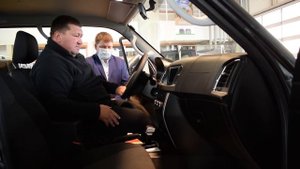 КУПИЛ НОВЫЙ УАЗ ПАТРИОТ АВТОМАТ/ЗАБИРАЮ ИЗ АВТОСАЛОНА