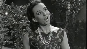 Ingeborg Hallstein sings "Immer wenn ich glücklich bin" by Franz Grothe (video)