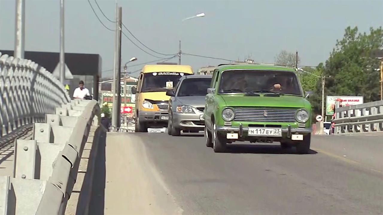 В городе Крымске Краснодарского края завершилась реконструкция моста через реку Адагум