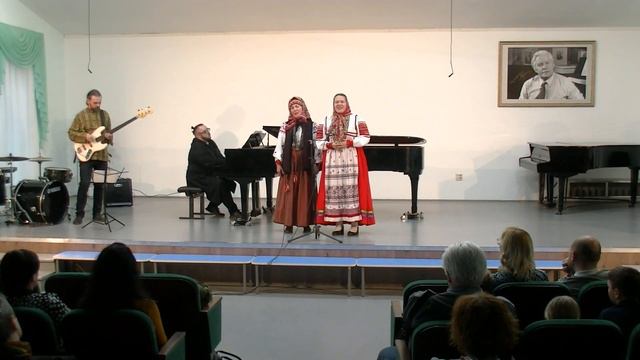 Жаворонок в тёмном лесе (ф-но, бас-гитара, голос). смотреть онлайн