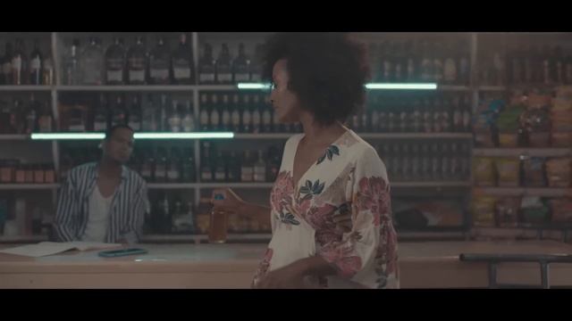 GRUPO EXTRA ► A TRAVES DEL VASO (OFFICIAL VIDEO) BACHATA HIT ? ♪ URBAN LATIN ♪? смотреть онлайн