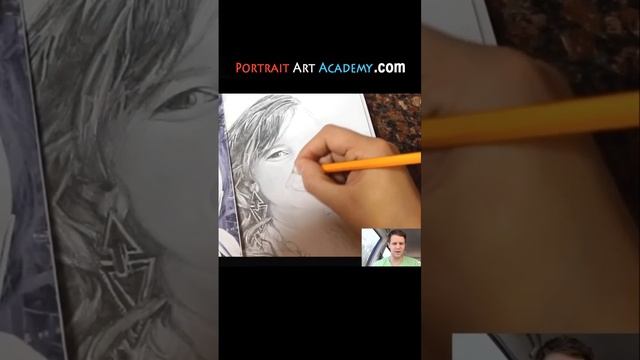 Drawing a pencil portrait #pencilportrait #portraitart #portraitdrawing #pencilart #realisticdrawin