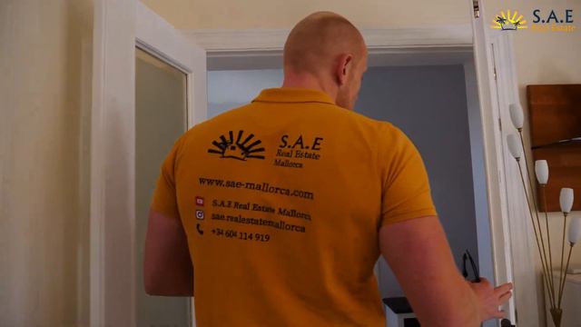 DIE PERFEKTE MALLORCA FAMILIENVILLA?! смотреть онлайн