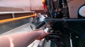 Навеска двигателя Mercyru F60 ELPT на Windboat 47. Устраняем "Дельфин", готовим к сезону лодку.
