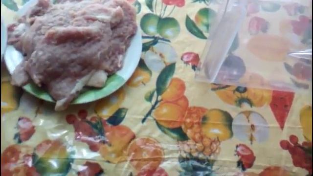 Заготовка мяса на неделю. ЗАМОРАЖИВАЕМ ОТБИВНЫЕ!!! смотреть онлайн