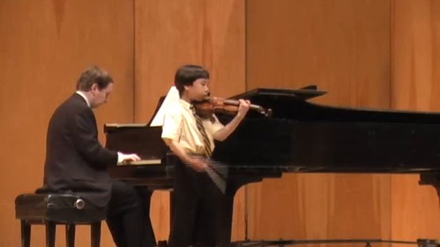 Symphony Espagnole Lalo by 7 years old James Poe смотреть онлайн