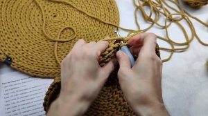 Салфетка под тарелки вязаная крючком/сервировочный набор