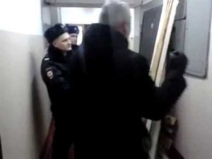 Голощапов Василий Александрович: юридическая помощь при захвате квартиры микрособственниками