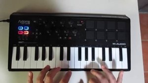 M-Audio Axiom Air 32 mini Beatmaking Performance!