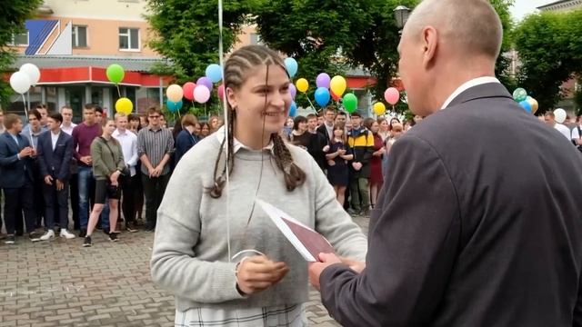 Рекордное количество выпускников техникума закончили обучение с красными дипломами смотреть онлайн