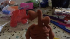 Сиреноголовый из пластилина
