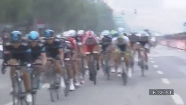 Luka Mezgec, primer líder del Tour de Pekín смотреть онлайн