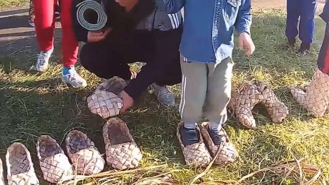 Школа юных плетельщиков Бажовка" Берендеев Лес" лыко береста палаточки 18-20июня сбор на оз.Акакуль смотреть онлайн