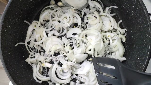 Тушёная капуста, пошаговый рецепт/Вкусное и доступное блюдо!Կաղամբը տապակում եմ միայն այս տարբերակո