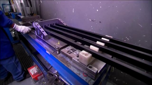 Как изготавливают композитные хоккейные клюшки смотреть онлайн