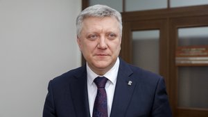 ДМИТРИЙ ВЯТКИН: ПЕНСИОНЕРЫ-УЧАСТНИКИ СВО ДОЛЖНЫ СОХРАНИТЬ ПРАВО НА ПОЛУЧЕНИЕ ПОЛОЖЕННЫХ ИМ ПЕНСИЙ