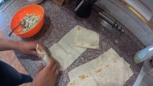 РЕЦЕПТЫ: супер закуска, треугольники из лаваша и творога #рецепты