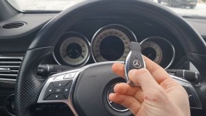 Чип ключ Мерседес CLS C218 сделать дубликат автоключа зажигания в форме рыбки