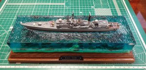 Диорама корабля с эпоксидной смолой часть 1