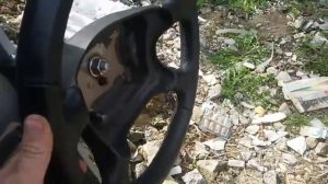 Приспособа для фиксации руля при перетяжке
