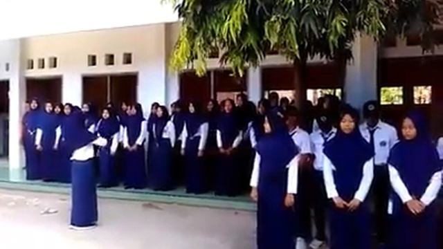 HIMNE GURU MTs SUNAN PRAWOTO YANG MENYENTUH HATI смотреть онлайн