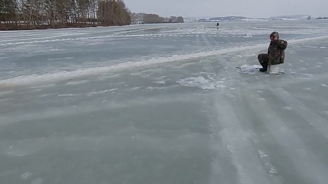 Соревнования по рыбной ловле. Ильтебановское водохранилище.  2 апреля 2022 года.