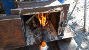 Печь «слобожанка» на опилках мега размера.
