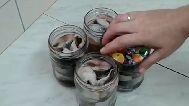 Консерва из сельди в масле. смотреть онлайн