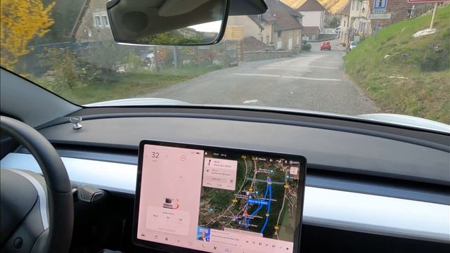 Notre balade du week-end dans le Jura: consommation; recharge SUC et à destination; FSD. смотреть онлайн