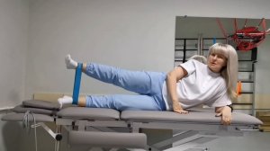 ЛФК при повреждении коленного сустава. Используем резиновые эспандеры. 6-7 недель.