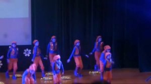 Гномики на 8 марта.