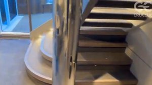 Сьют Yacht Club Duplex Suite with Whirlpool (YCD и YJD) на MSC Euribia. CruClub