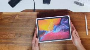 Apple iPad Pro 2020 (2nd generation) & Apple Pencil gen 2 - Unboxing Only Video