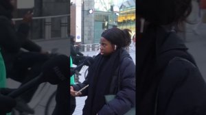 Люди улице не могут ответить на простой вопрос. А ты сможешь?