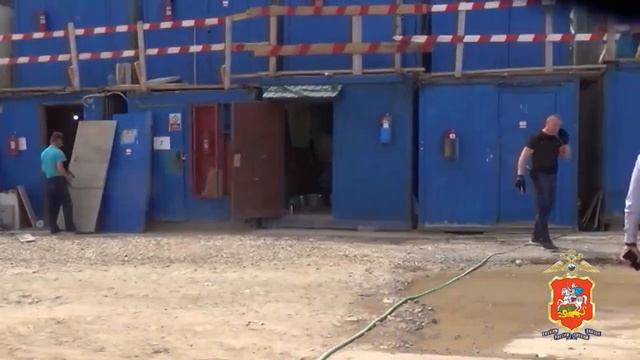 На территории жилого комплекса в подмосковном Одинцово полиция выявила нелегальных мигрантов