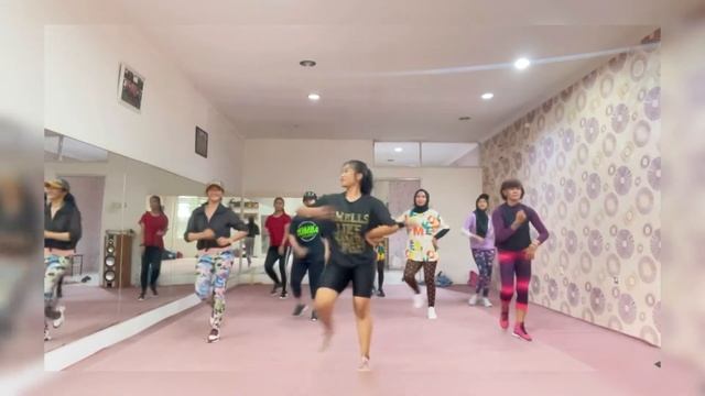 Cambio Dolor || ZUMBA || Choreo by YPJ смотреть онлайн