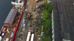 Порт и железная дорога Мурманска с высоты 50 метров