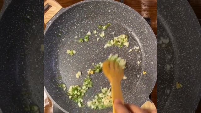 Egg Chilli | Spicy Chilli Egg | Restaurant Style Starter смотреть онлайн