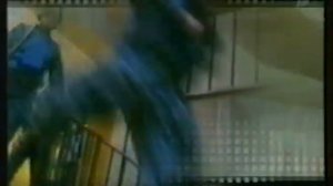 Человек и закон, заставка, новая студия, 2003
