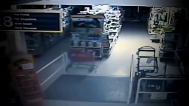 5 ужасающих видео инертных объектов , движущихся в одиночку смотреть онлайн