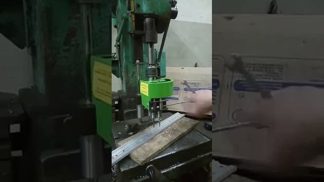 Редуктор на 2 сверла под алюминий смотреть онлайн