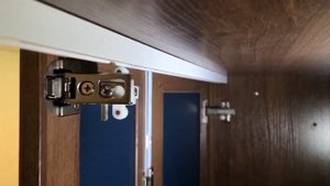 Механизм складной двери