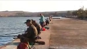 рыбалка в керчи. бычки.крым.хороший улов.