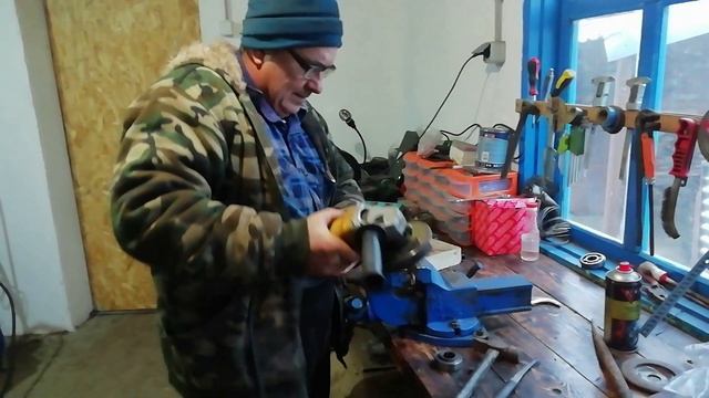 Поломка минитрактора Синтай  Самый слабый узел у КИТАЙСКОГО минитрактора.
