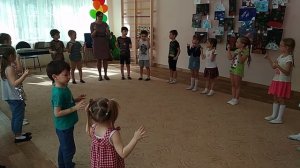 группа Бусинки речевая игра со звучащими жестами Обезьянки ДОУ 132