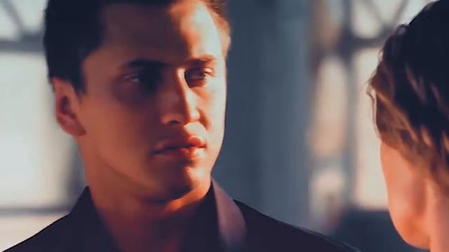 Трейлер к роману "Заставь меня жить" смотреть онлайн