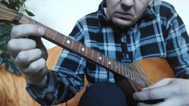 1 урок игры на балалайке